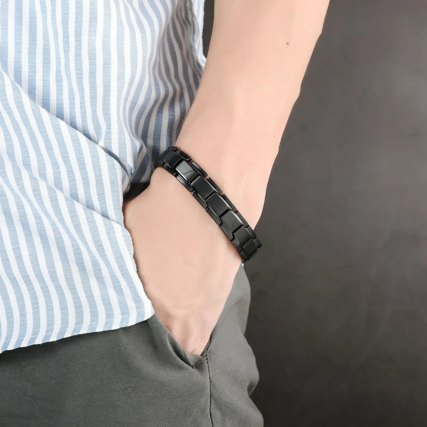 New Casual Style Men Magnetic Bracelet Simple Black Stainless Steel